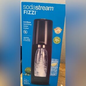 SodaStream Cordless Sparkling Water Maker - Black